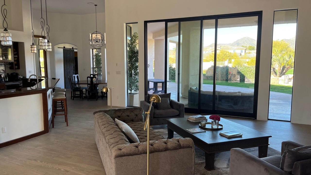 Photo of Livingroom in Central Scottsdale