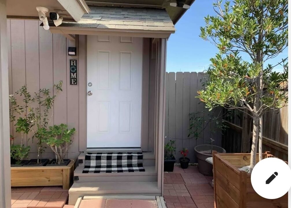 Photo of Outdoor in Brownsville