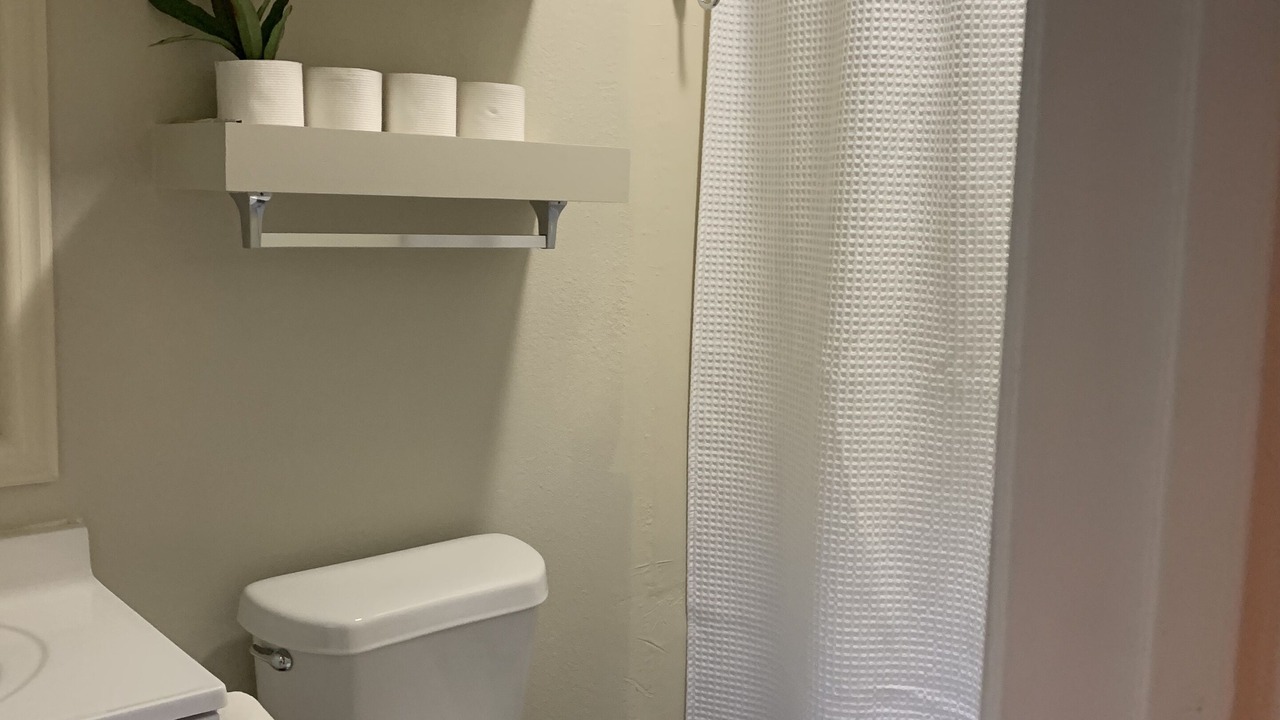 Photo of Bathroom in Brownsville