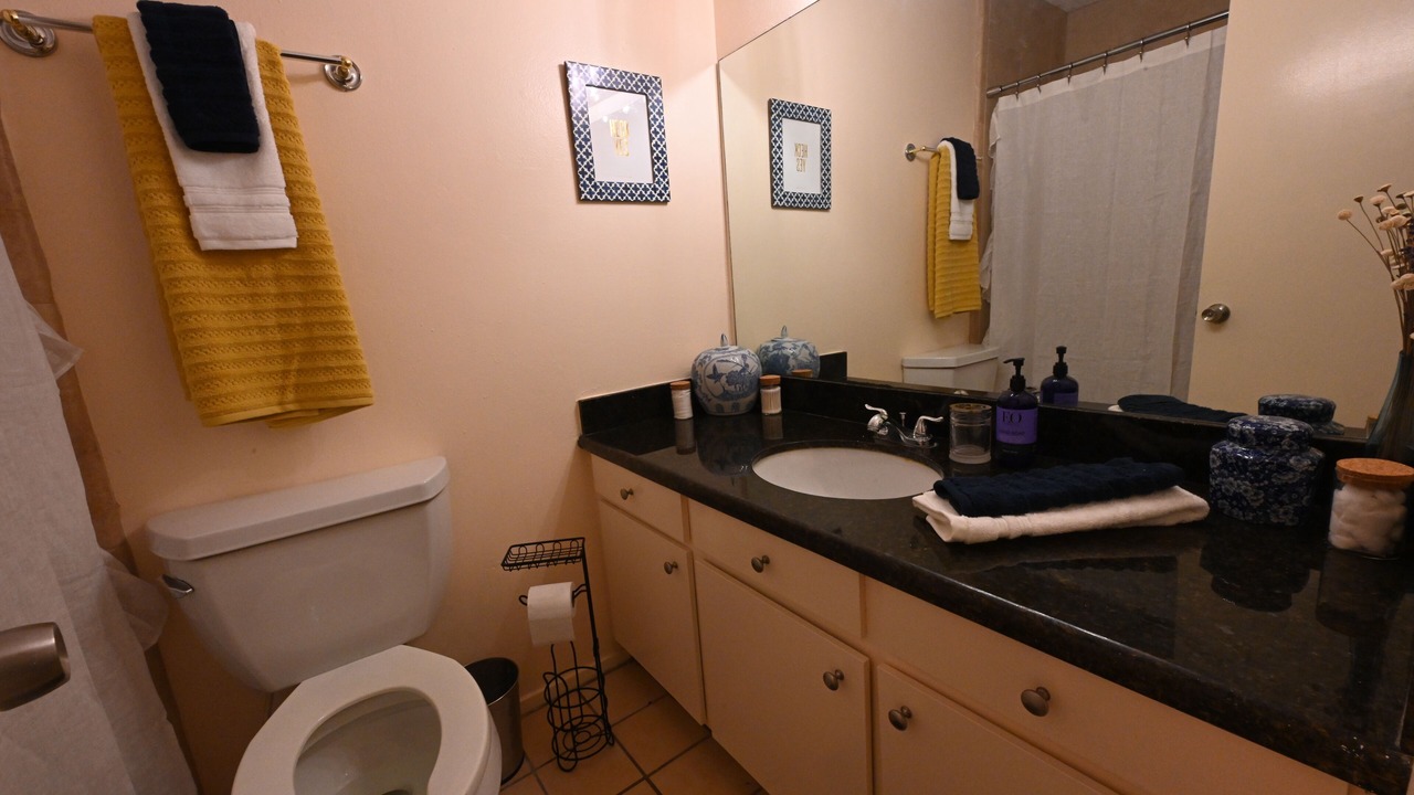 Photo of Bathroom in Brownsville