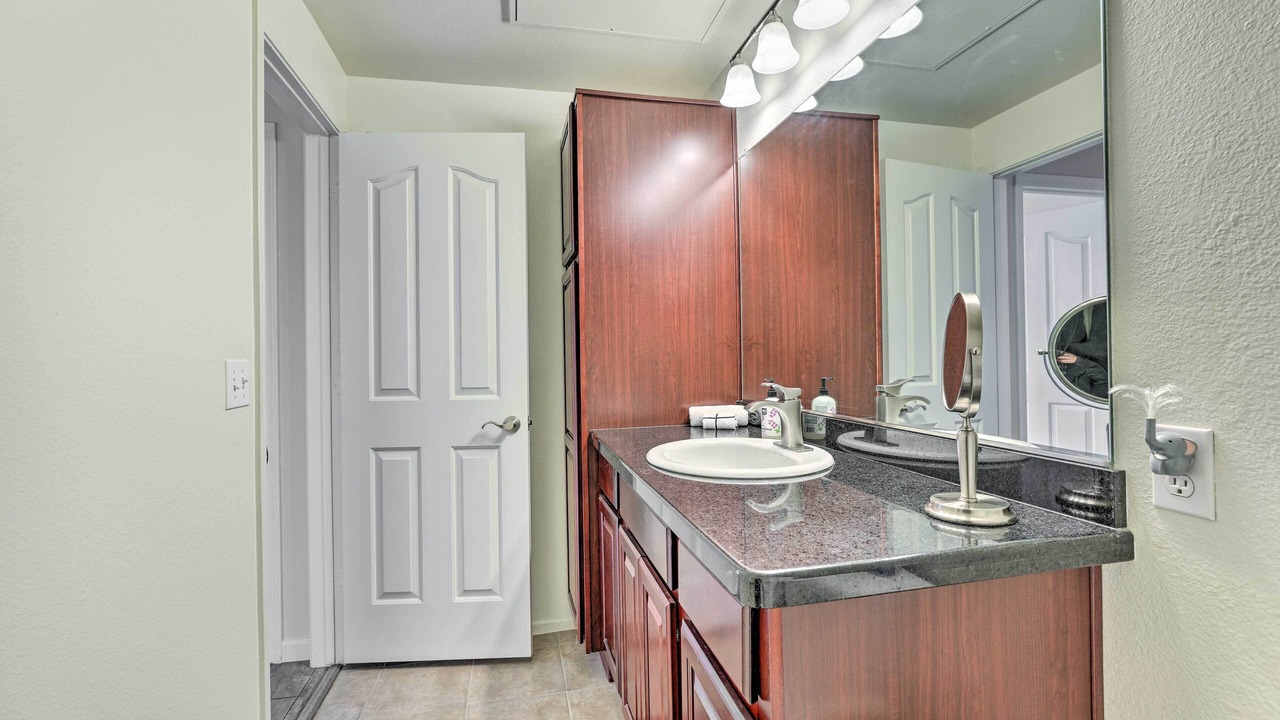 Photo of Bathroom in Foothills
