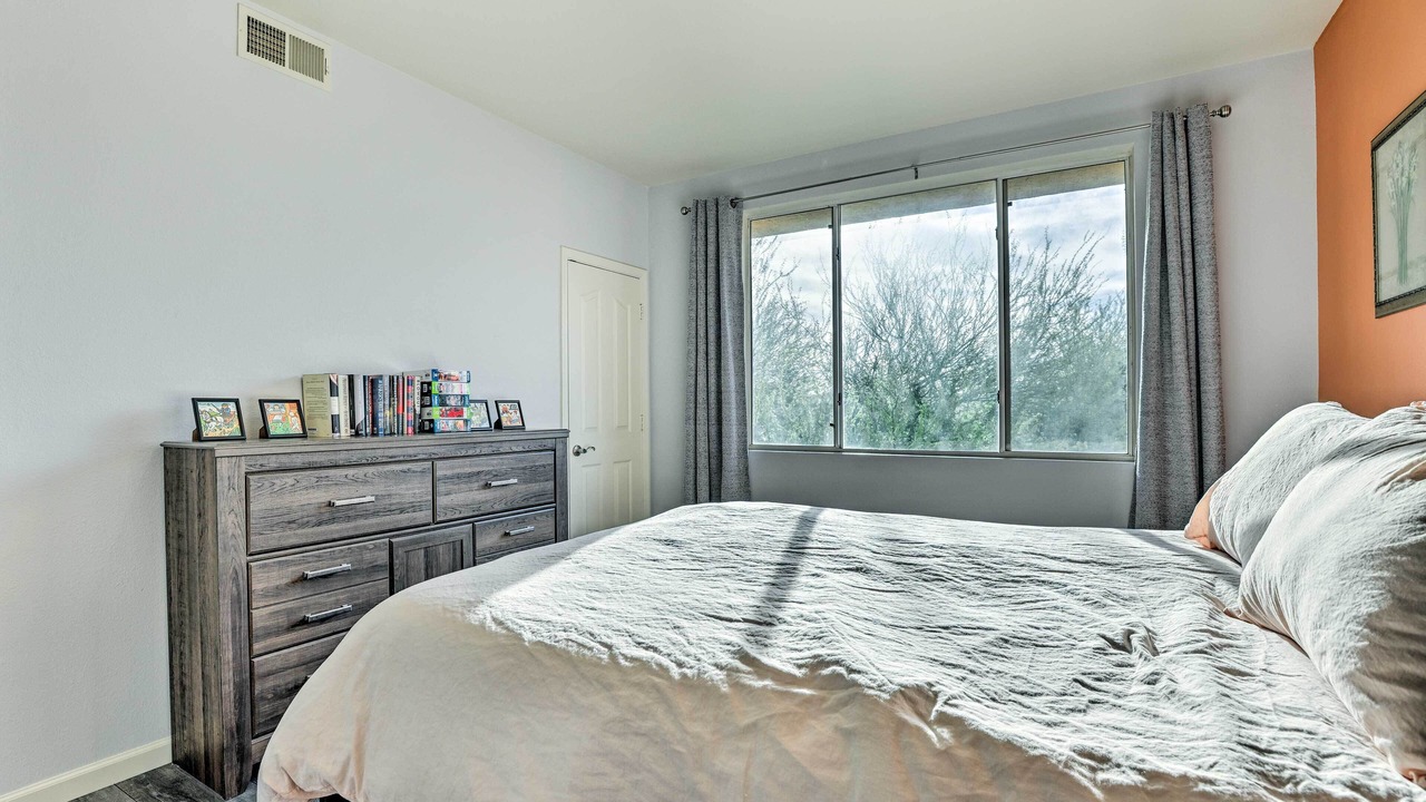 Photo of Bedroom in Foothills