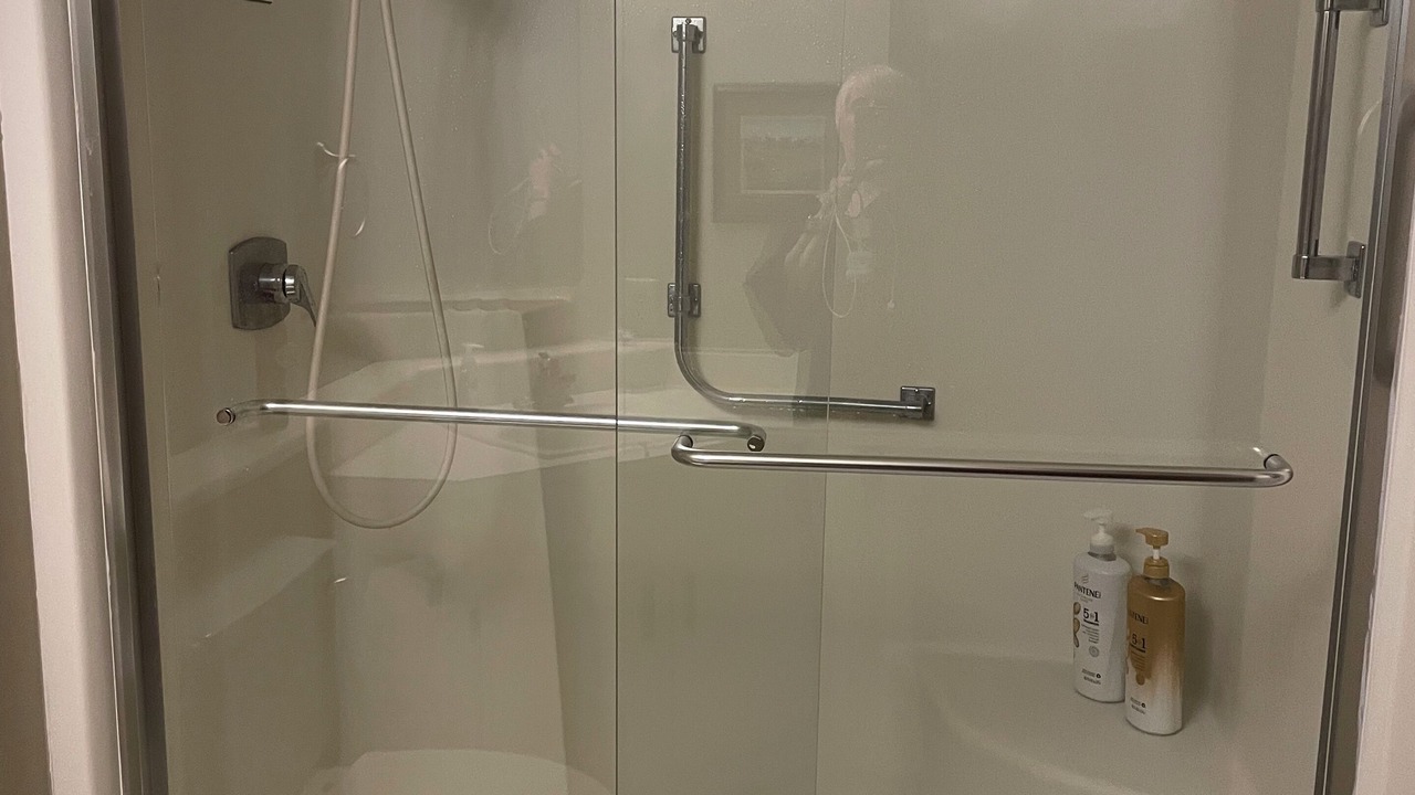 Photo of Bathroom in Sun City West