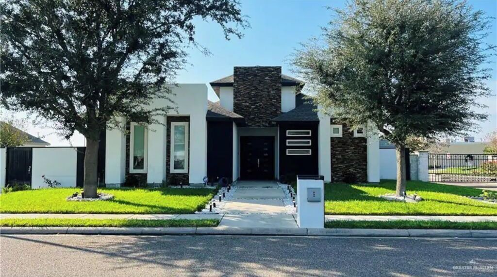 Photo of Outdoor in Pharr
