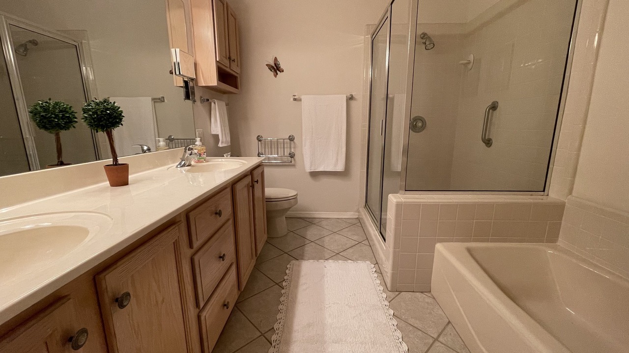 Photo of Bathroom in Laguna Vista