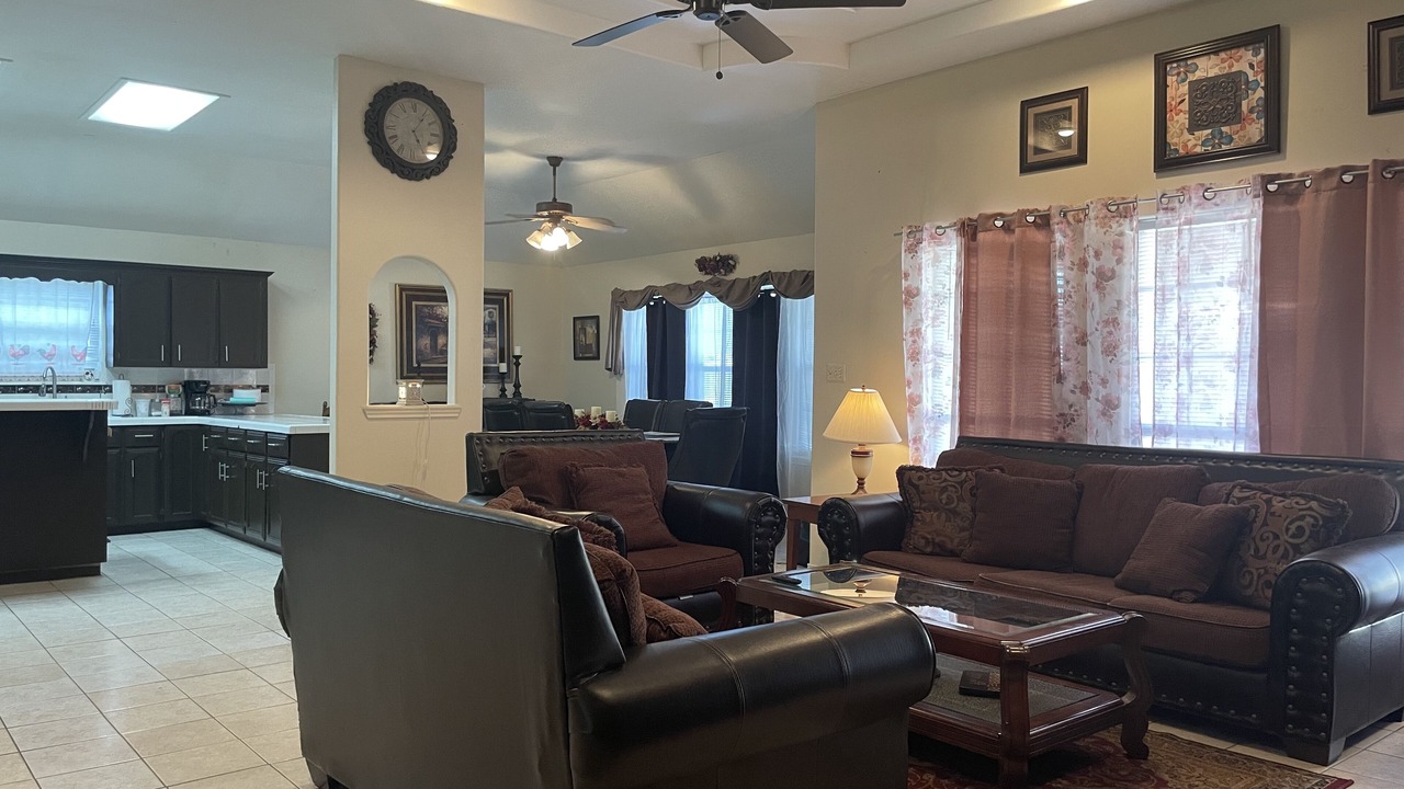 Photo of Livingroom in McAllen