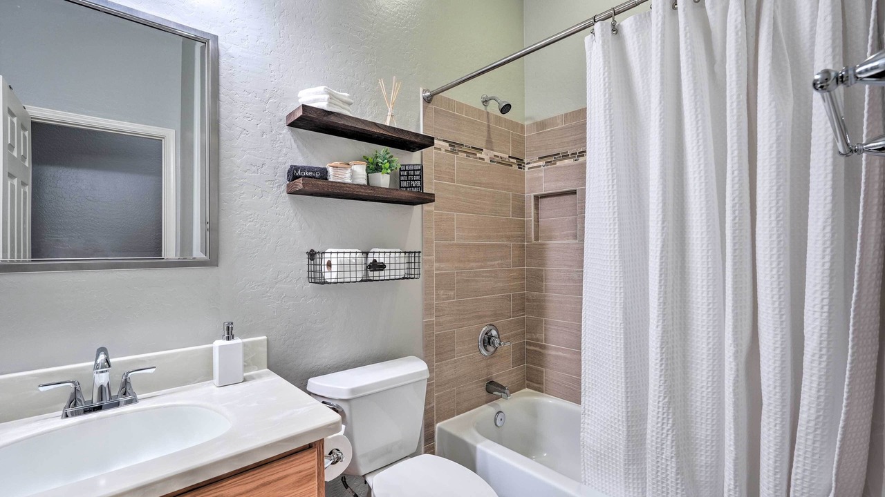 Photo of Bathroom in Rovey Farm Estates
