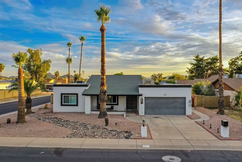 Photo of Outdoor in Panorama Place