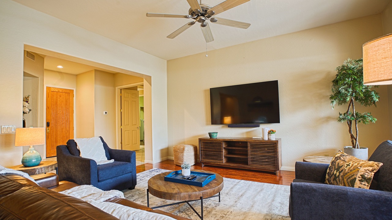 Photo of Livingroom in Chandler