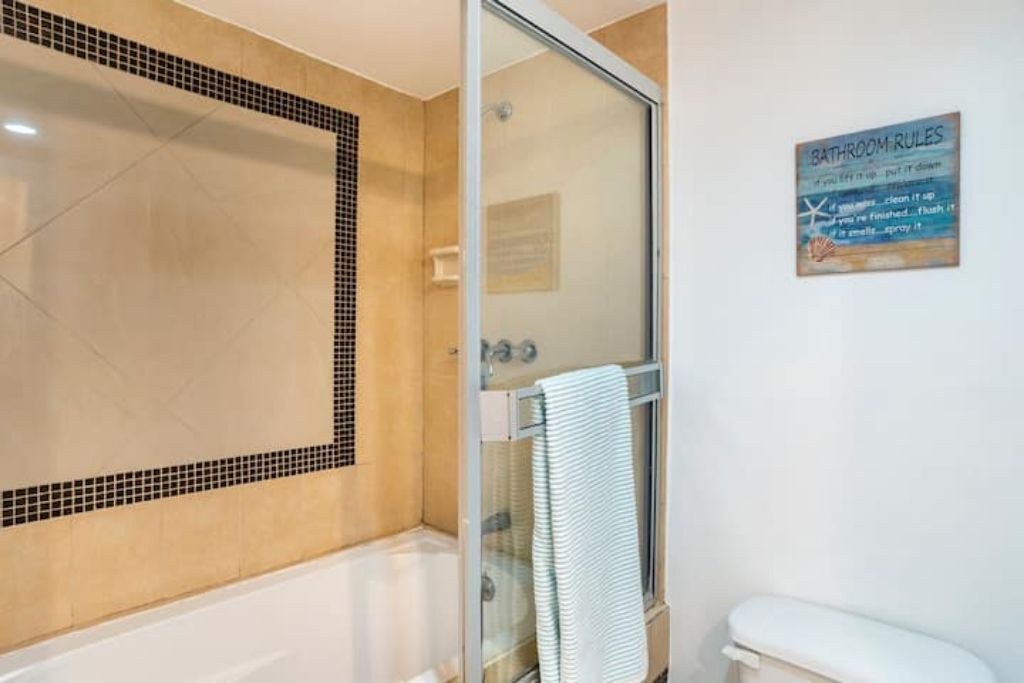 Photo of Bathroom in Centro Playas