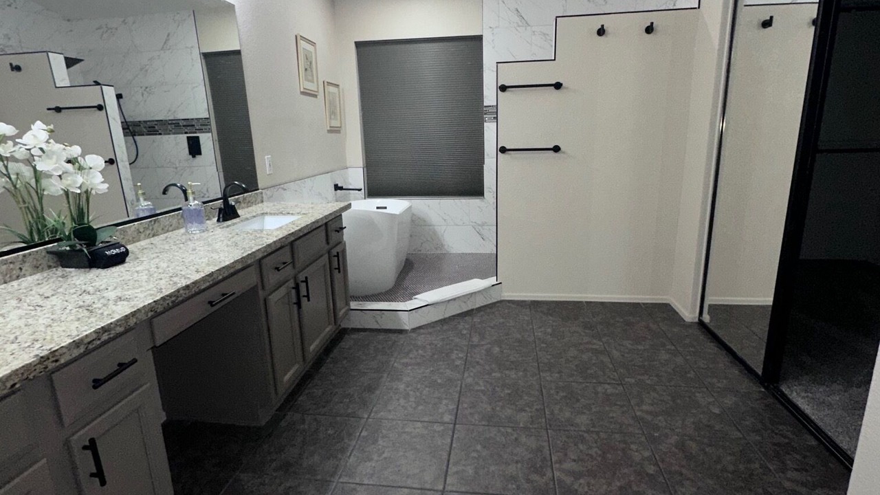 Photo of Bathroom in Entrada