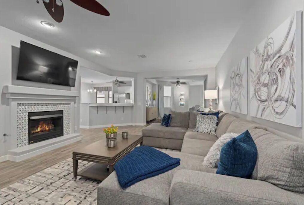 Photo of Livingroom in Kierland