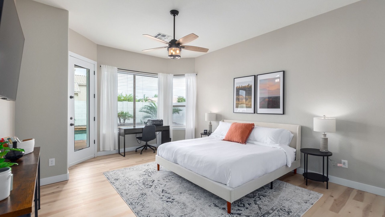 Photo of Bedroom in Palm Valley