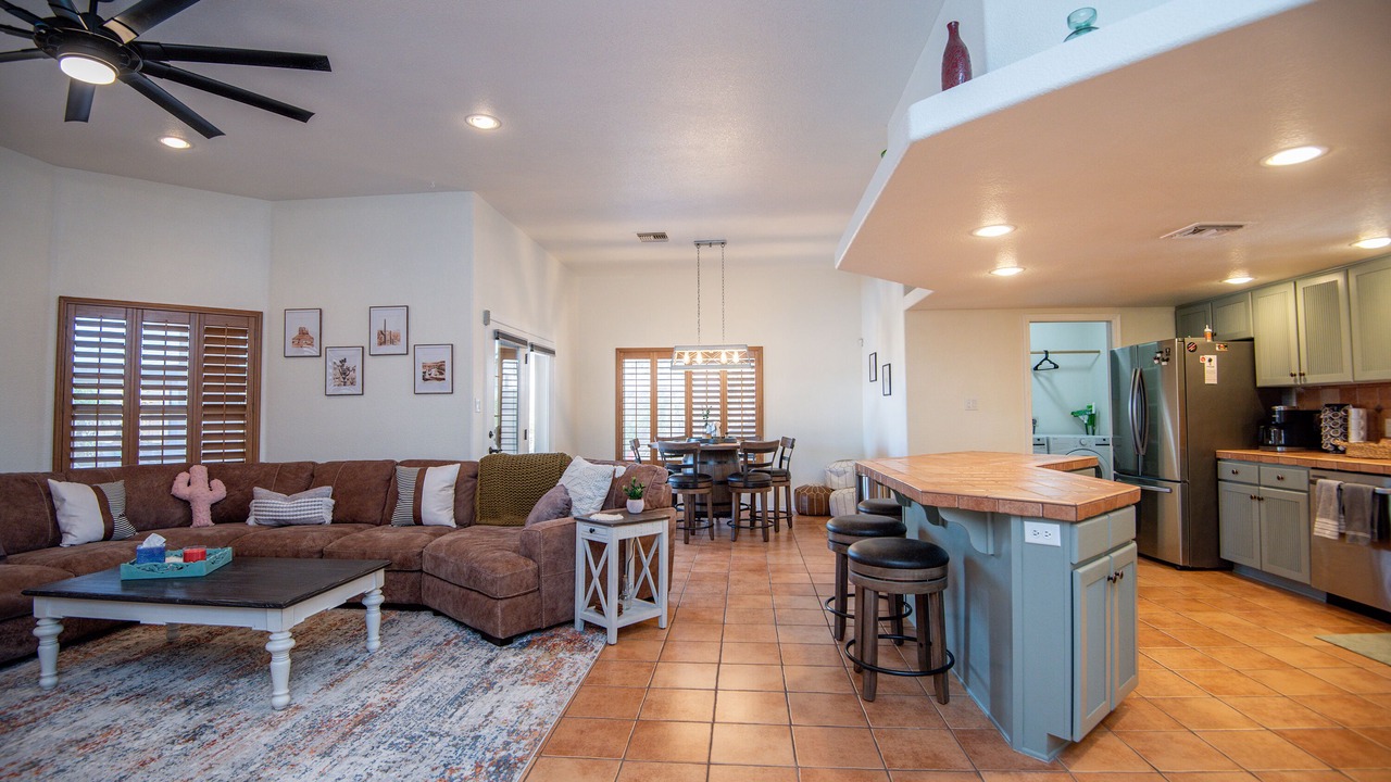 Photo of Livingroom in Fortuna Foothills