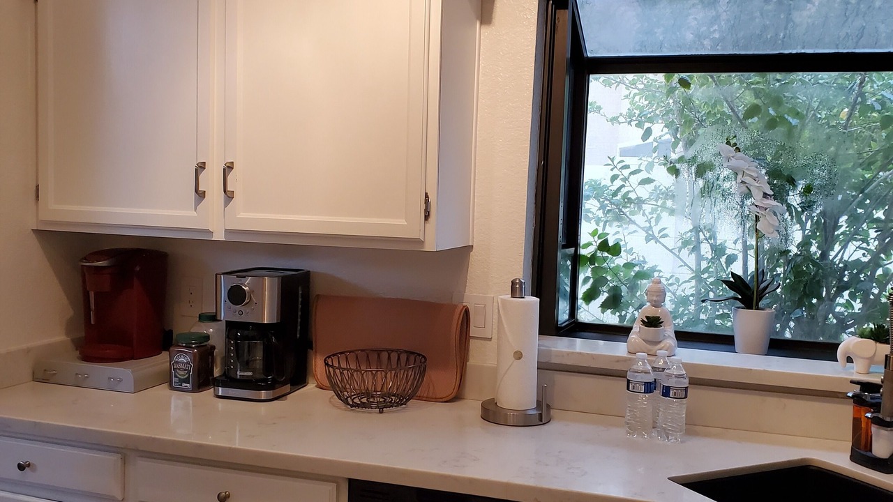 Photo of Kitchen in Garden Lakes Estates