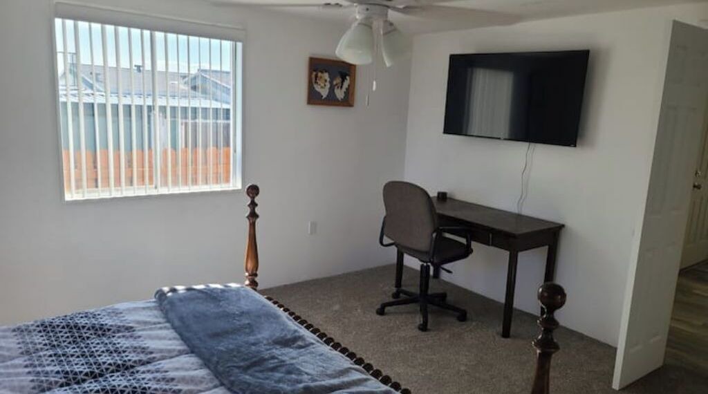 Photo of Bedroom in Desert Hills