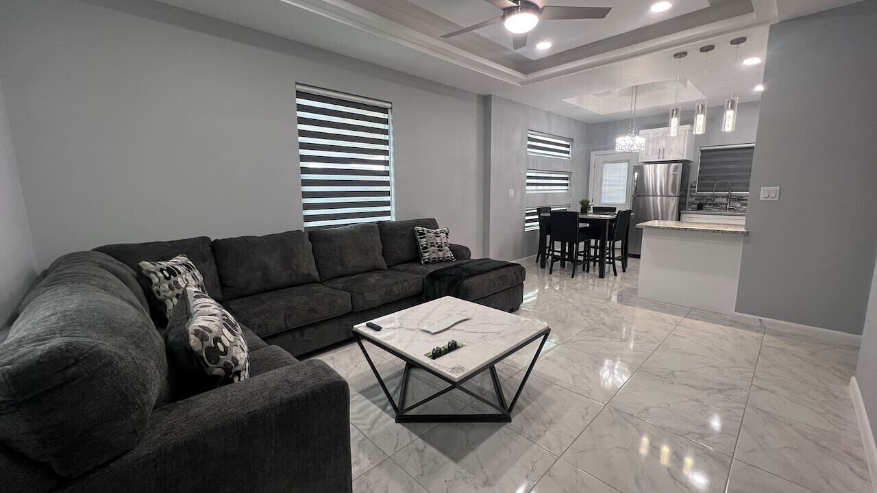 Photo of Livingroom in Alamo