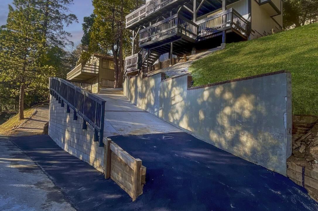 Photo of Outdoor in Crestline