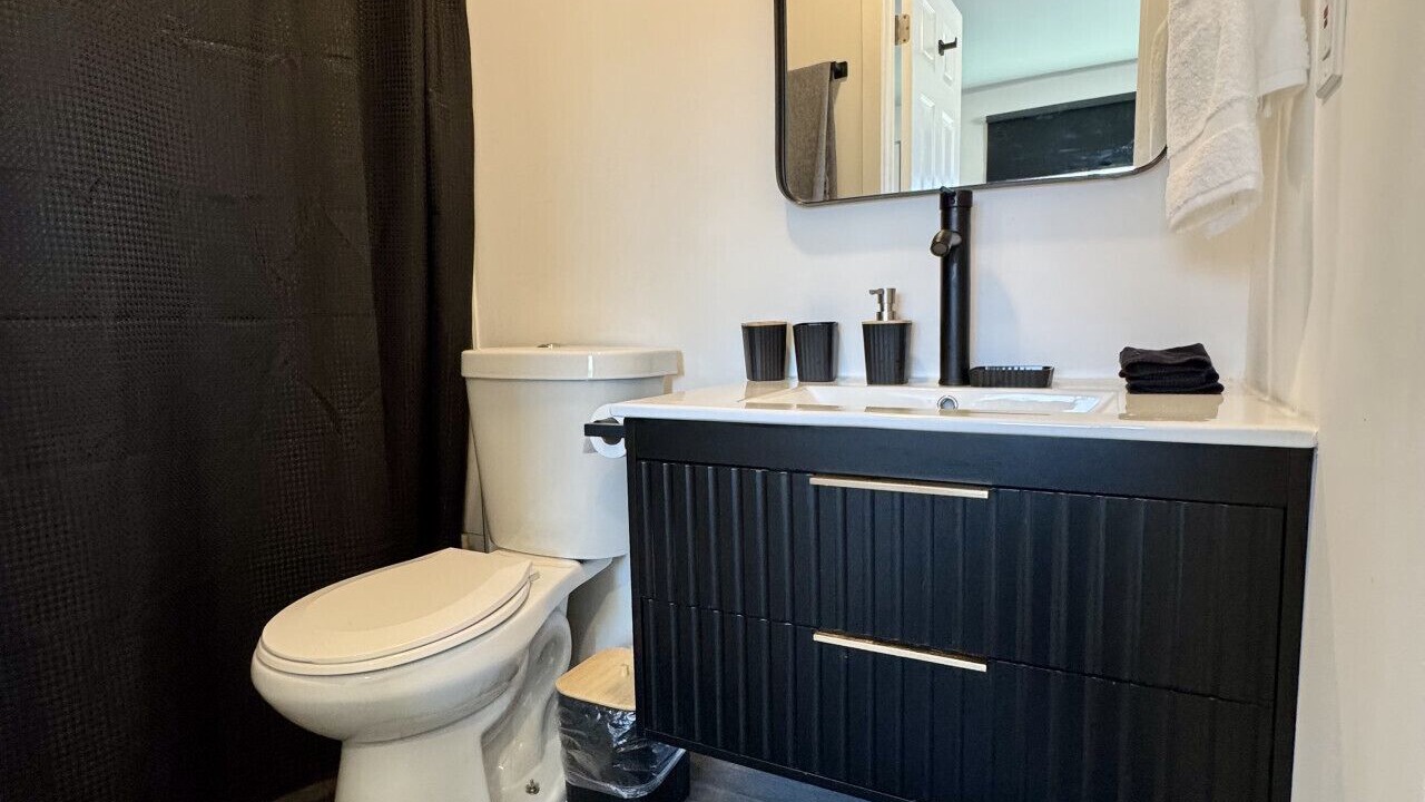 Photo of Bathroom in Garfield