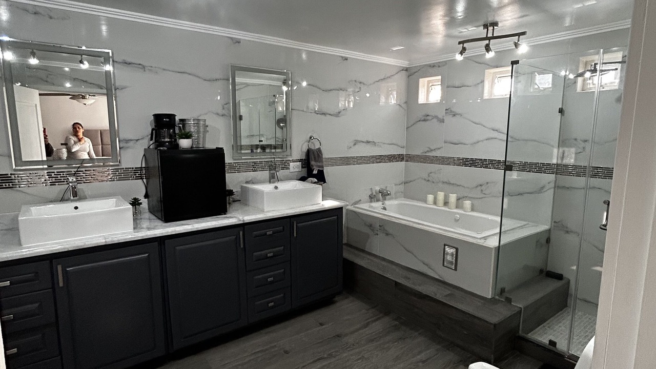 Photo of Bathroom in La Joya