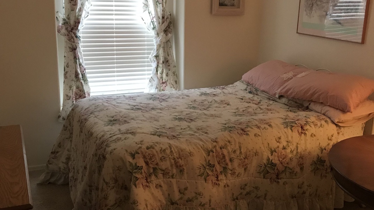 Photo of Bedroom in Arizona Traditions