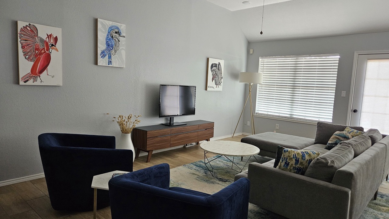 Photo of Livingroom in Mission
