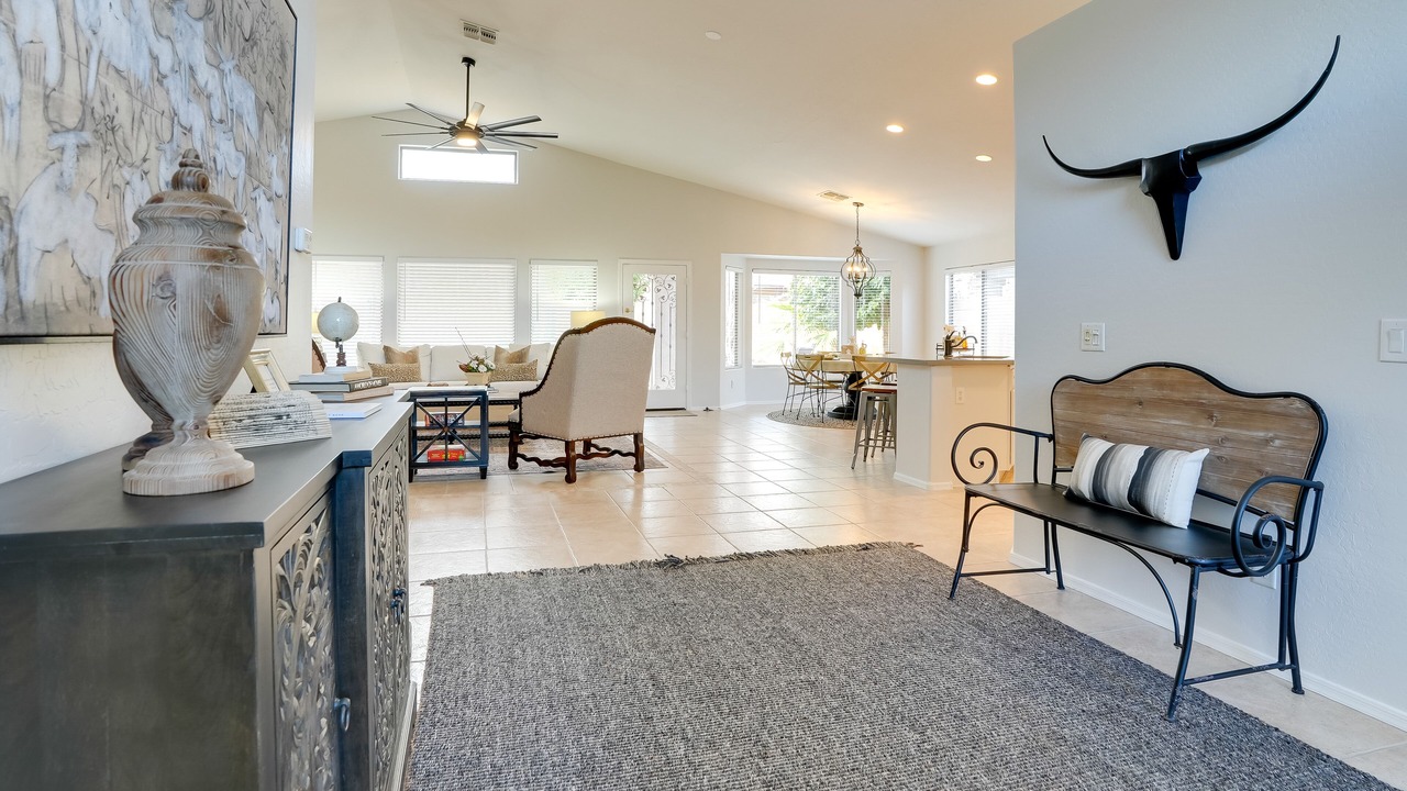 Photo of Livingroom in Dysart Cactus