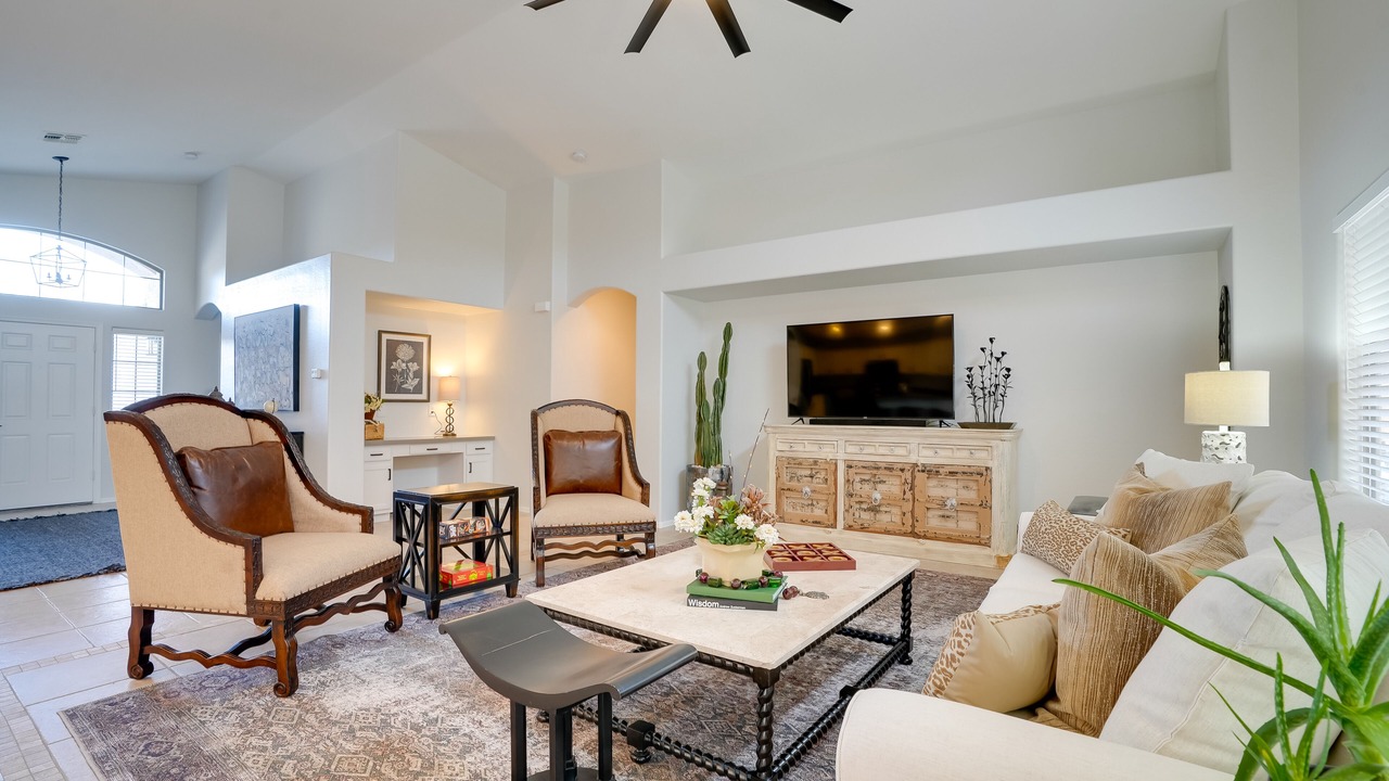 Photo of Livingroom in Dysart Cactus
