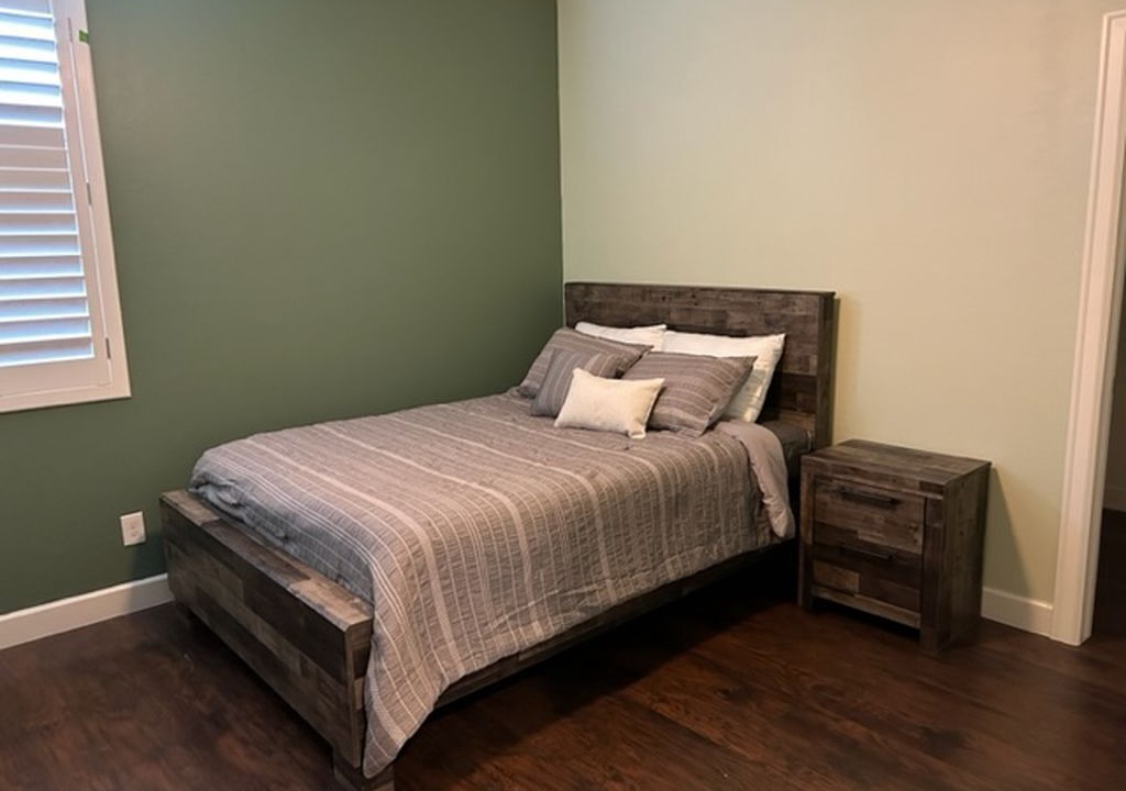 Photo of Bedroom in Montecito in Estrella