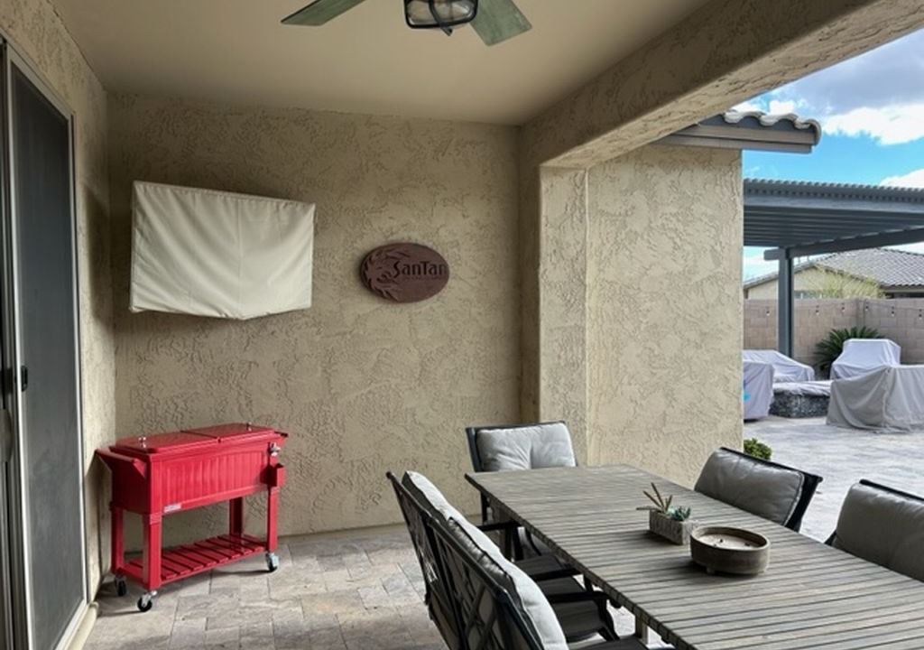 Photo of Outdoor in Montecito in Estrella