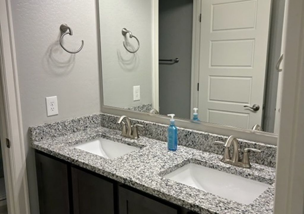 Photo of Bathroom in Montecito in Estrella