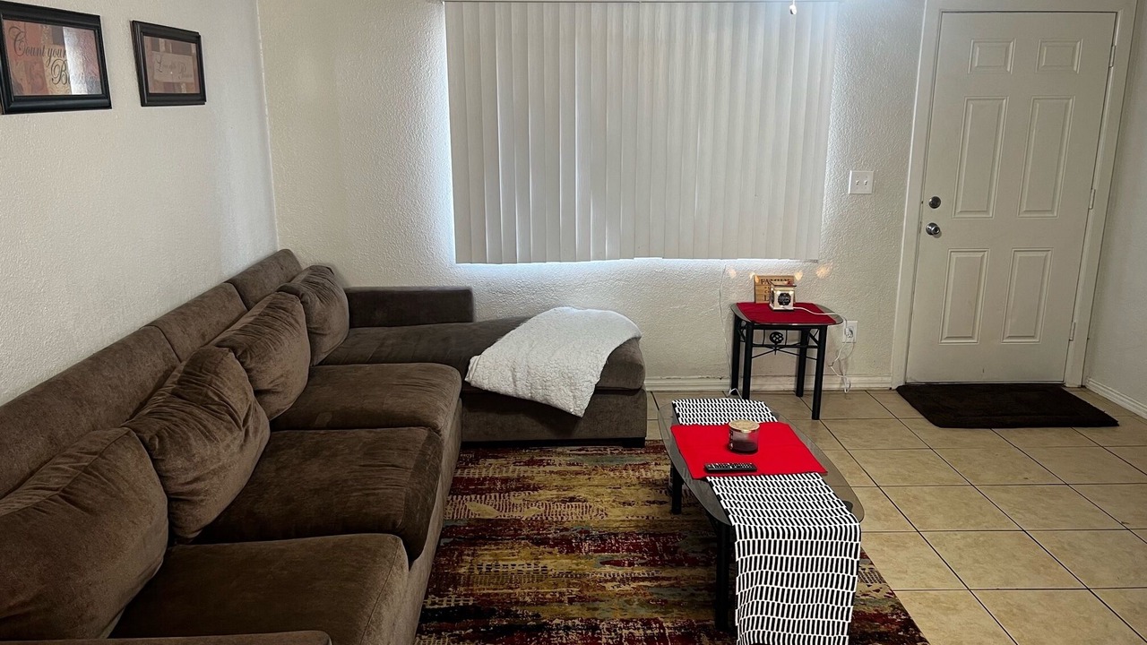 Photo of Livingroom in Alhambra