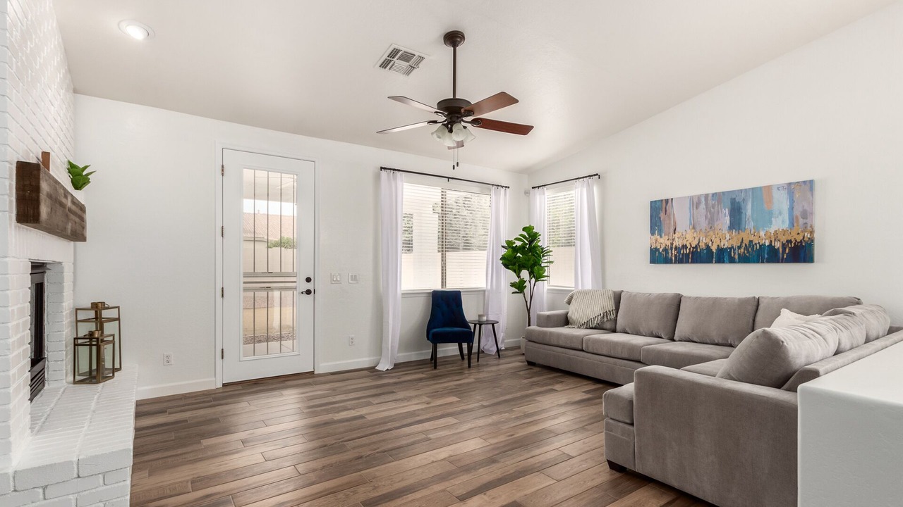 Photo of Livingroom in Chandler