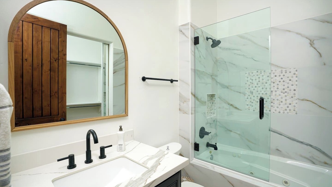 Photo of Bathroom in East Mesa