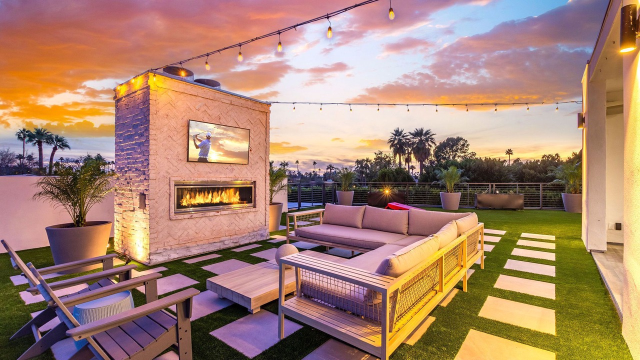 Photo of Outdoor in Camelback Park Estates