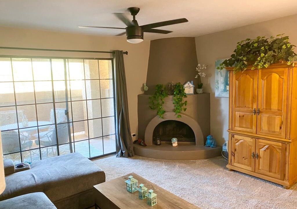 Photo of Livingroom in North Mountain