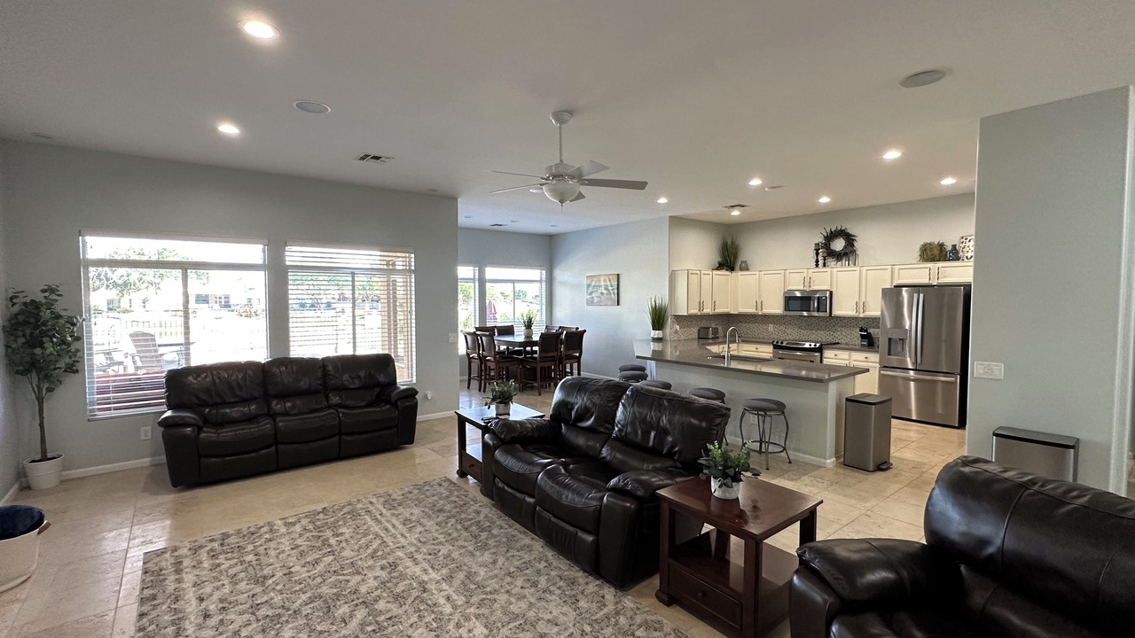 Photo of Livingroom in Ocotillo