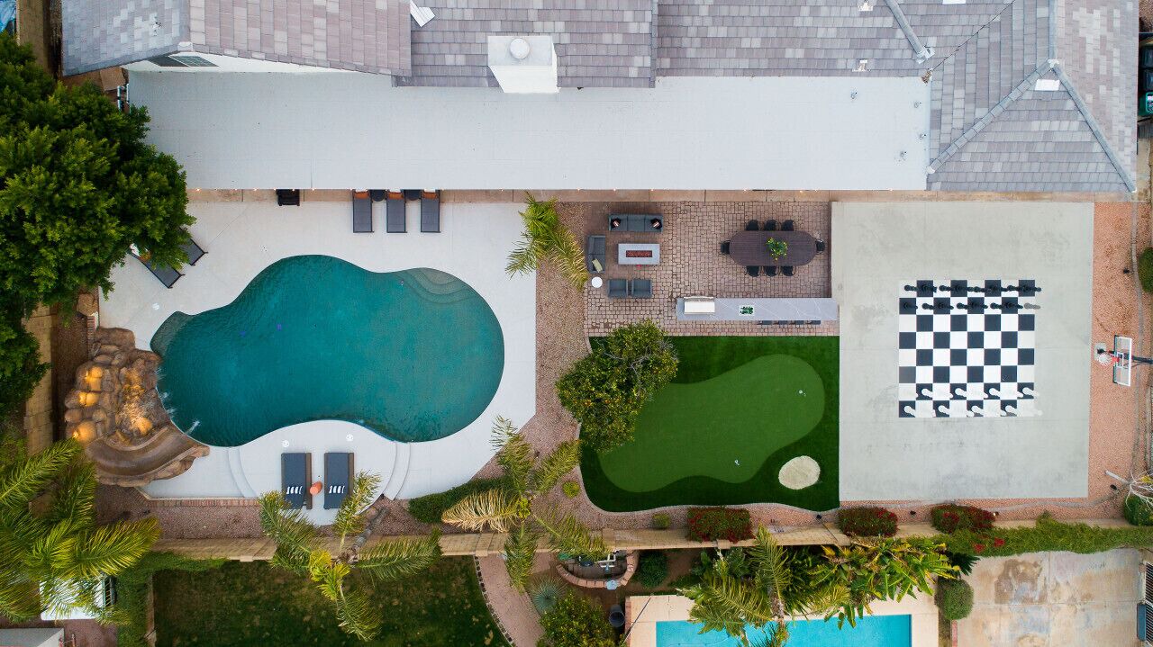 Photo of Outdoor in Thayer Estates