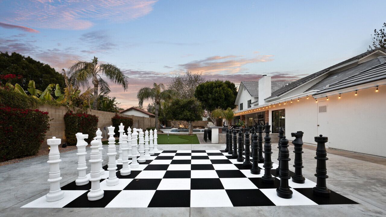 Photo of Others in Thayer Estates