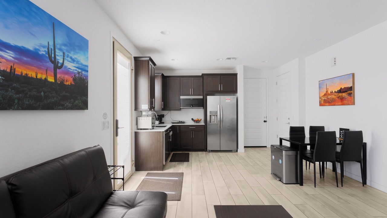 Photo of Livingroom in South Mountain