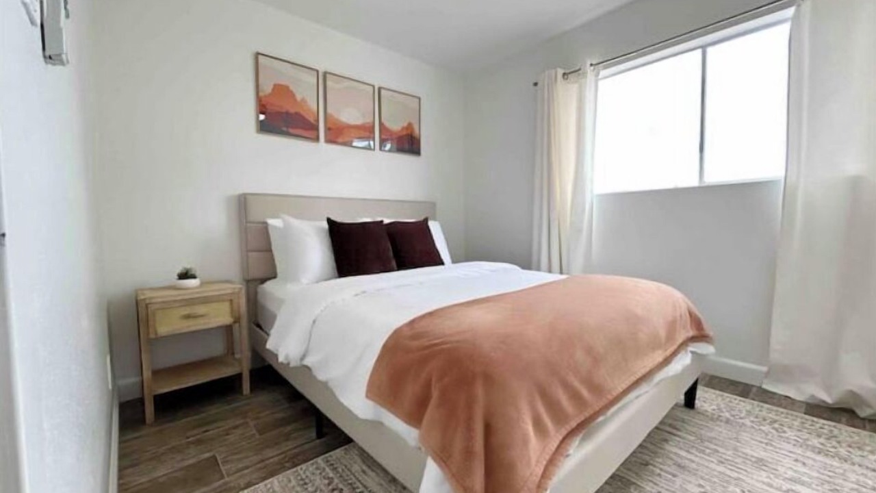 Photo of Bedroom in South Mountain