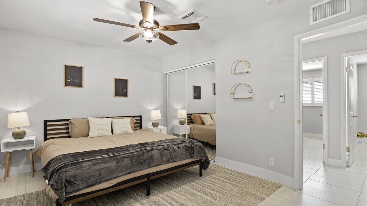 Photo of Bedroom in New Papago Parkway