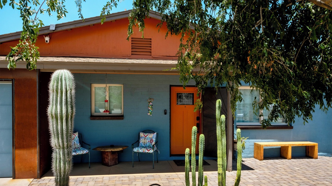 Photo of Patio Balcony in South Mountain Acres