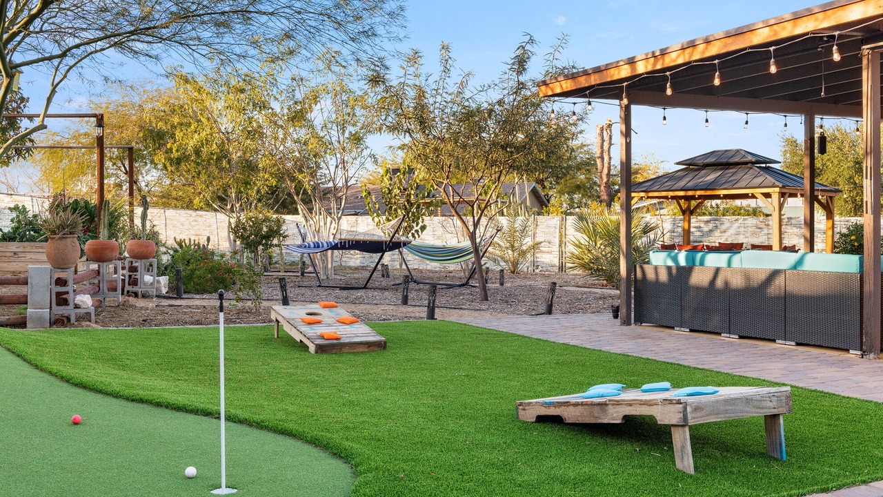 Photo of Outdoor in South Mountain Acres