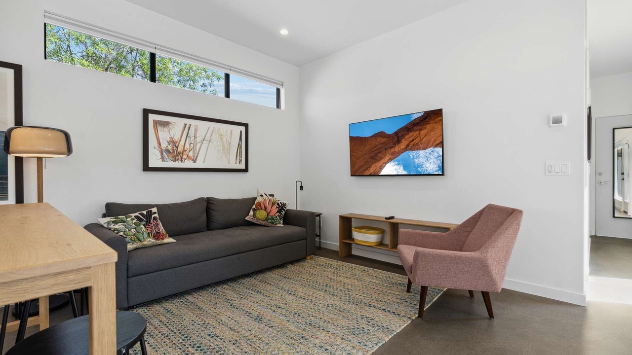 Photo of Livingroom in Camelback East