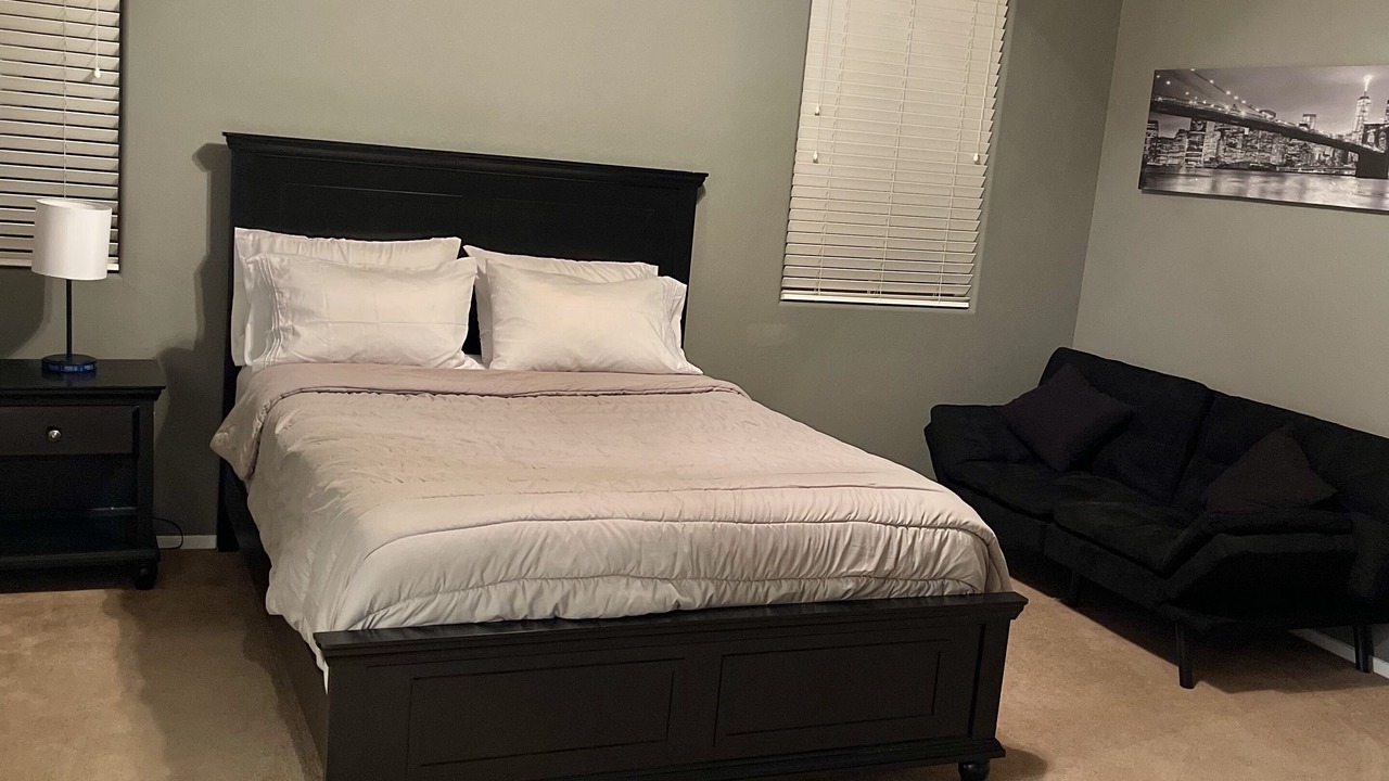 Photo of Bedroom in Estrella Village
