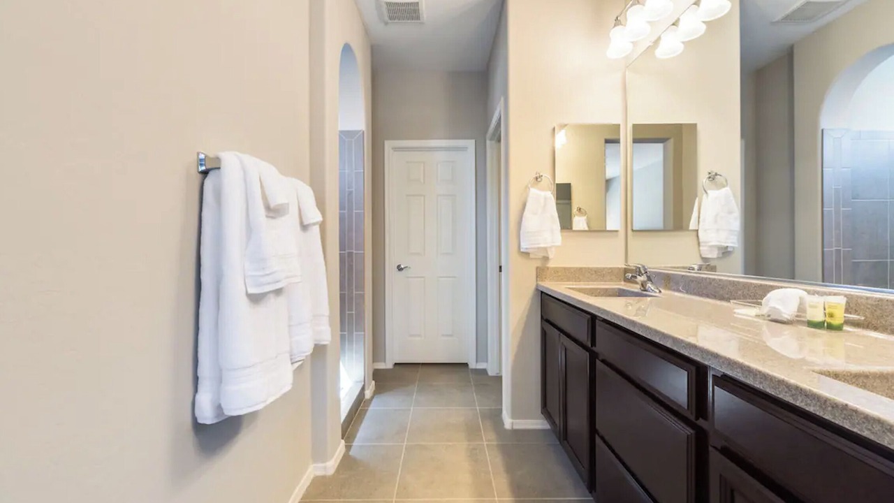 Photo of Bathroom in Anthem at Merrill Ranch