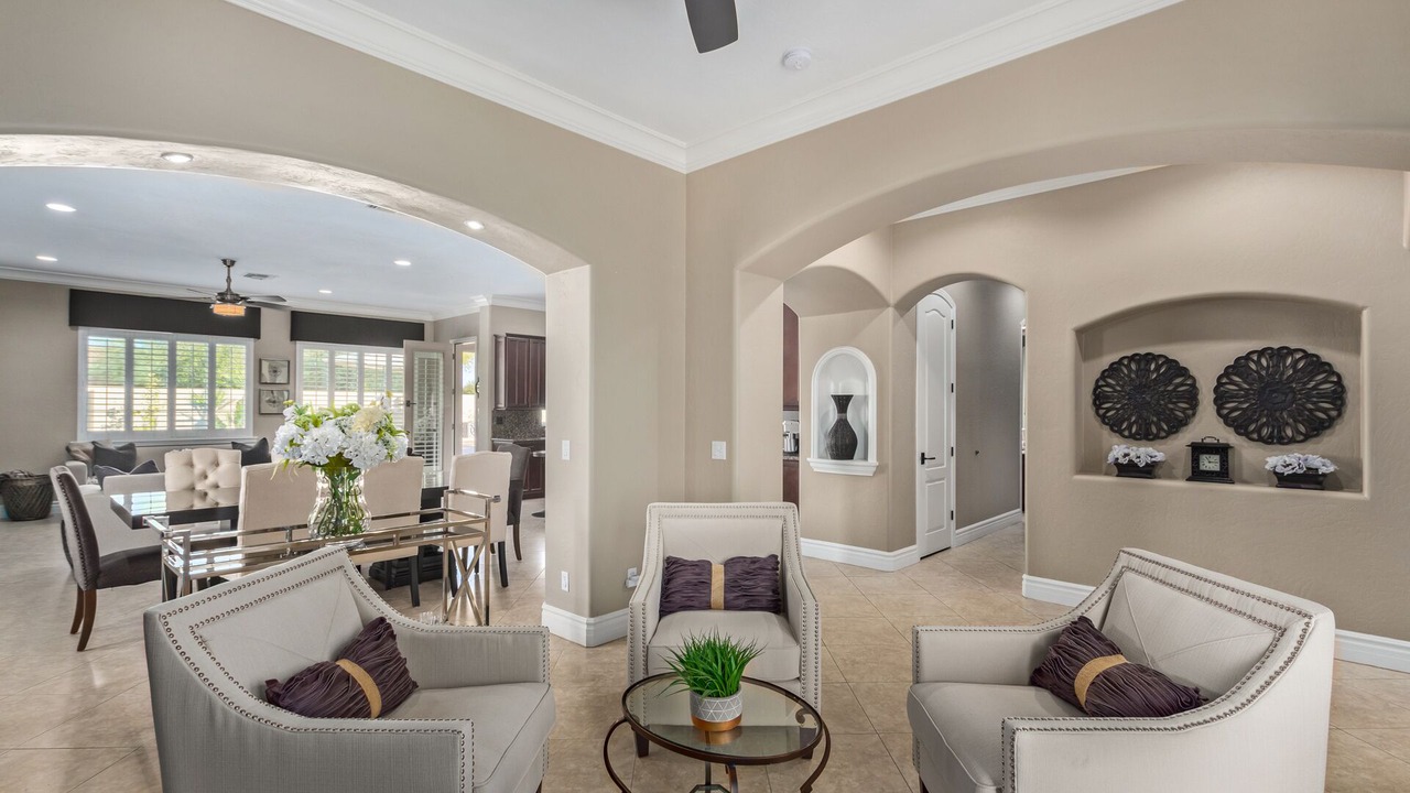Photo of Livingroom in Litchfield Park
