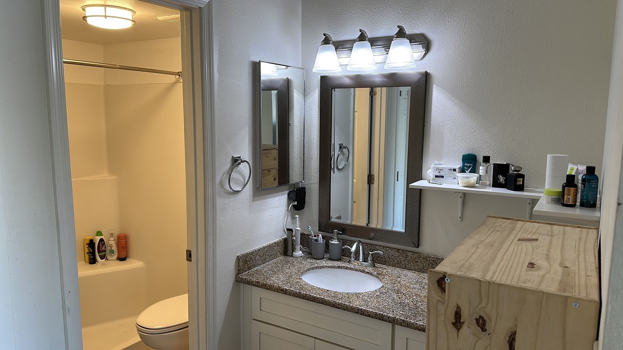 Photo of Bathroom in Lake Biltmore Village