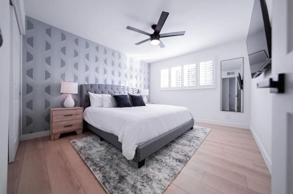 Photo of Bedroom in Papago Parkway